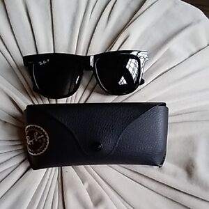 Ray-Ban Classic Black Sunglasses with Case